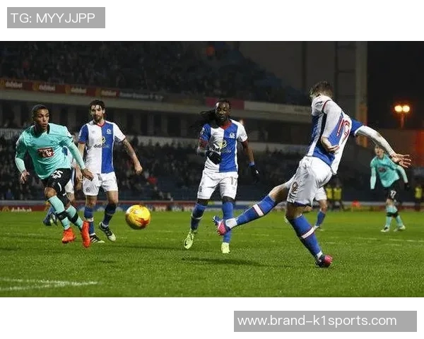 诺维奇主场迎战布莱克本期待精彩对决与激烈竞争